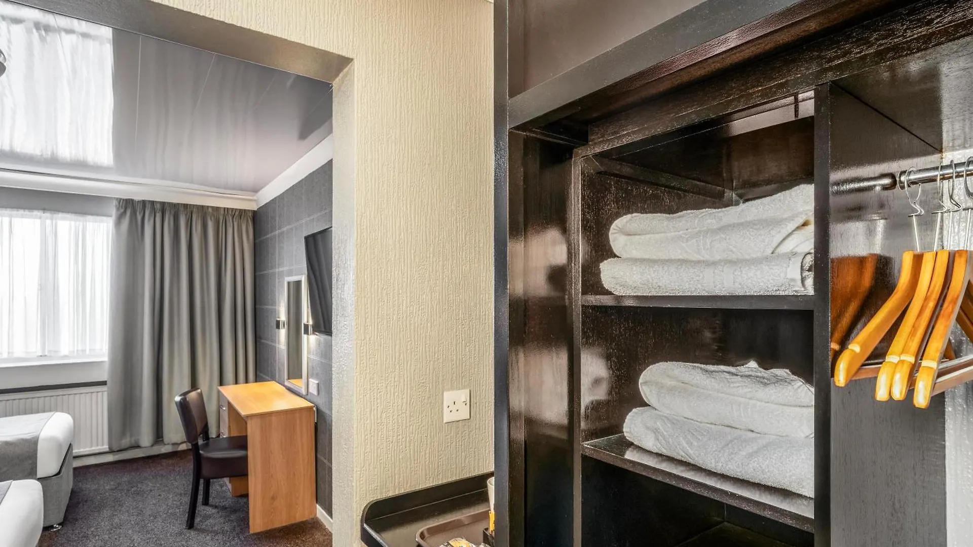 Airport Hotel Manchester