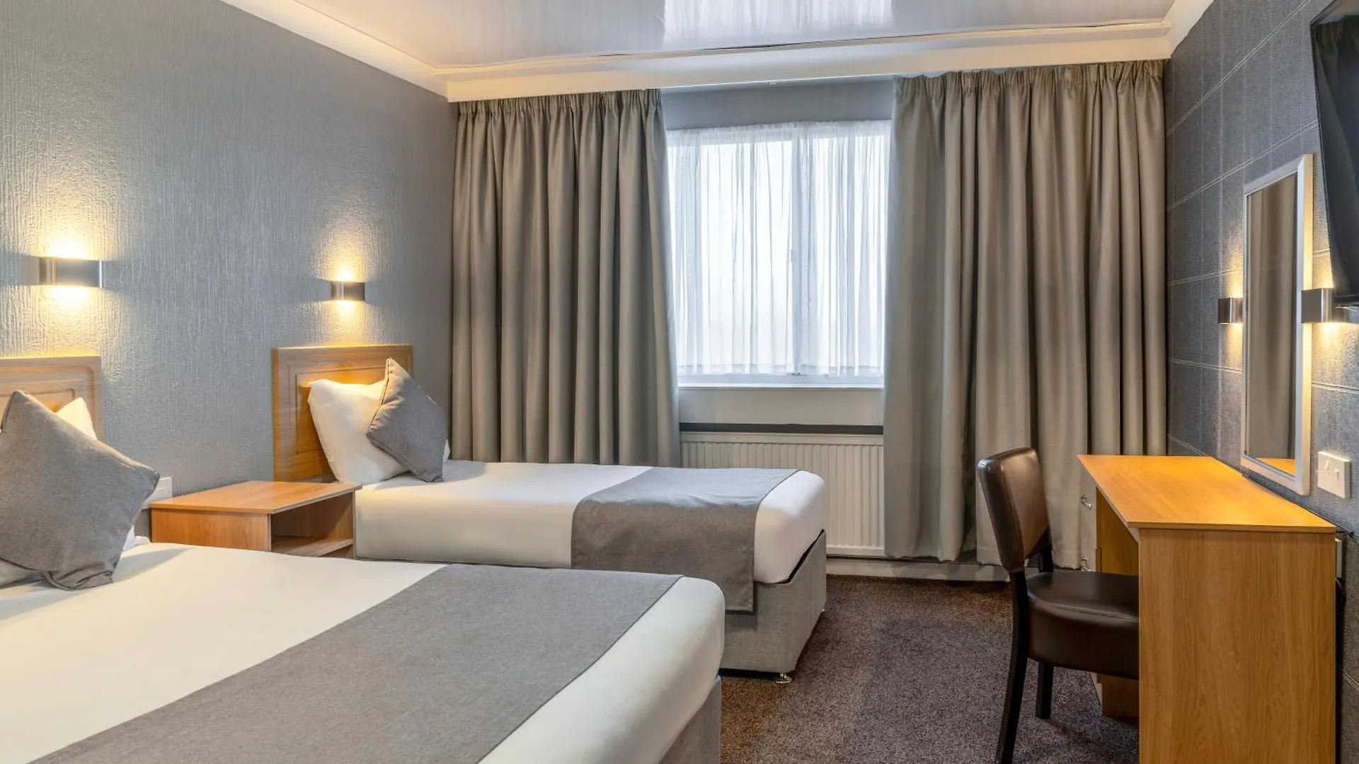 ***  Airport Hotel Manchester Birleşik Krallık